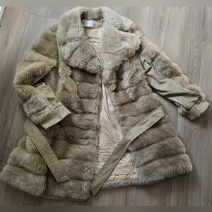 Vintage Fingerhut Fashion Faux Fur Tan Coat